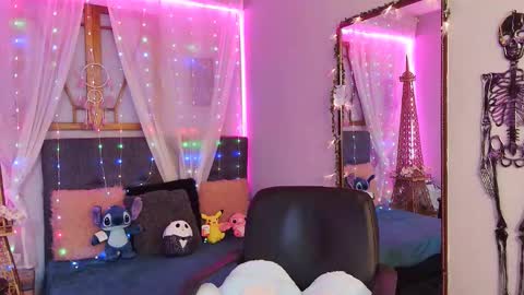 Kate  online show from January 24, 2025, 12:41 pm