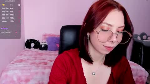 Snapshot of laura_olssen chatting on April 30, 2026, 2:12 pm Kate online show from April 30, 2026, 2:12 pm