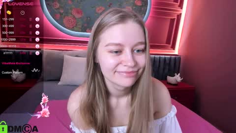 Snapshot of laura_pudd chatting on March 6, 2025, 5:43 pm Laura online show from March 6, 2025, 5:43 pm