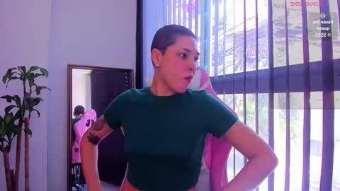 Laura Rose online show from January 15, 2025, 5:47 pm