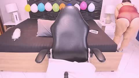 Laura online show from January 19, 2026, 11:58 am