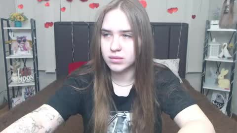 LauraHlot online show from May 14, 2026, 5:31 pm