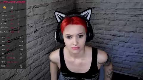 Snapshot of lauren_raquel chatting on April 29, 2026, 4:22 pm Eva online show from April 29, 2026, 4:22 pm