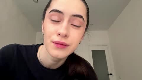 Snapshot of laurenadupuy chatting on June 8, 2026, 2:06 pm laurenadupuy online show from June 8, 2026, 2:06 pm
