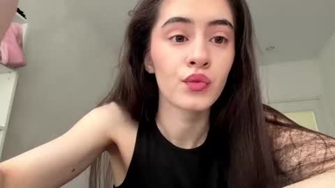 Snapshot of laurenadupuy chatting on July 5, 2026, 1:07 pm laurenadupuy online show from July 5, 2026, 1:07 pm