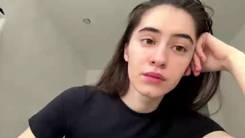 Snapshot of laurenadupuy chatting on July 16, 2026, 1:17 pm laurenadupuy online show from July 16, 2026, 1:17 pm