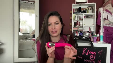 Snapshot of laurenbrite chatting on October 10, 2025, 1:32 pm Lauren Brite online show from October 10, 2025, 1:32 pm