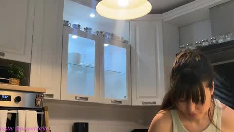 Snapshot of laurenbrite chatting on April 3, 2026, 5:33 pm Lauren Brite online show from April 3, 2026, 5:33 pm