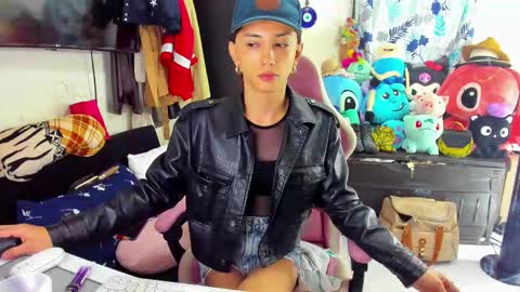 SF online show from February 24, 2025, 6:47 pm