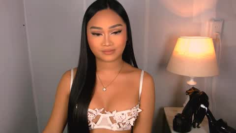 chloe3 online show from January 18, 2026, 10:35 pm