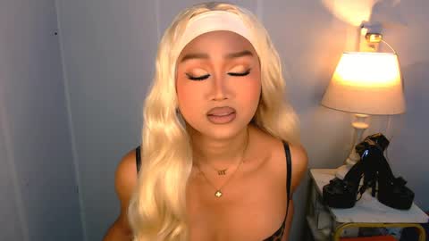 Snapshot of laurenfox16 chatting on May 27, 2026, 9:50 am chloe3 online show from May 27, 2026, 9:50 am