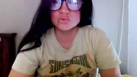 onlyfan laureng7 - 7 laureng2 online show from September 24, 2025, 2:53 pm