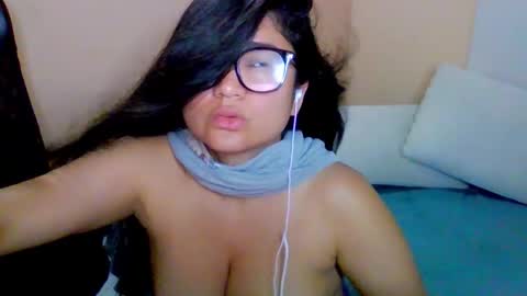 onlyfan laureng7 - 7 laureng2 online show from October 4, 2025, 4:54 am