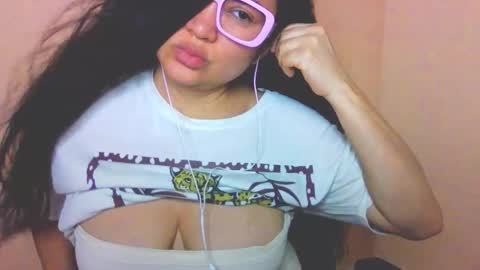 onlyfan laureng7 - 7 laureng2 online show from March 14, 2026, 6:57 pm