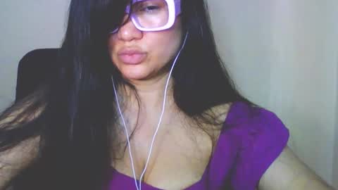 onlyfan laureng7 - 7 laureng2 online show from March 24, 2026, 4:01 pm