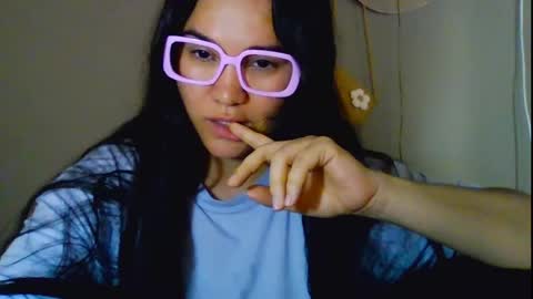 onlyfan laureng7 - 7 laureng2 online show from April 29, 2026, 5:30 pm