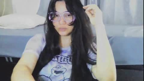 onlyfan laureng7 - 7 laureng2 online show from May 11, 2026, 4:04 pm