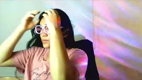 onlyfan laureng7 - 7 laureng2 online show from June 30, 2026, 3:02 pm