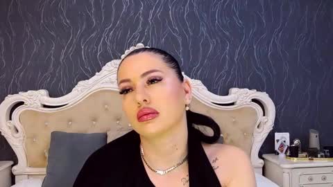 Laura online show from March 10, 2026, 2:33 pm