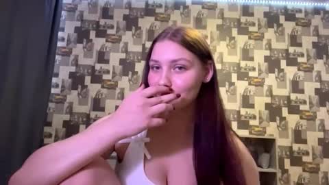 Hannah online show from September 11, 2025, 5:13 pm