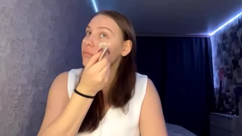 Hannah online show from October 5, 2025, 7:01 pm