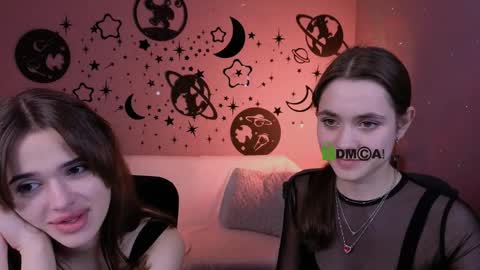 Laure online show from April 4, 2026, 1:08 pm