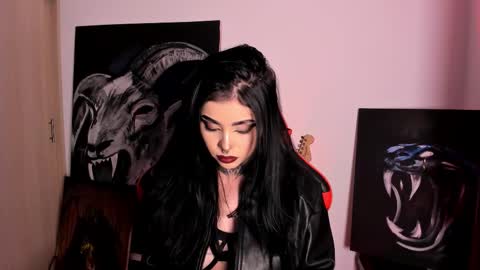  LAUREN INDEPENDENT MODEL HELP ME REACH 100 LIKES PLS  online show from September 13, 2025, 1:27 am