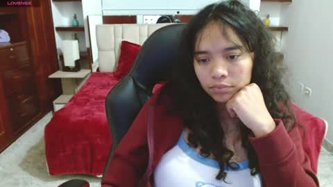 laurent online show from January 30, 2025, 9:47 am