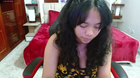 laurent online show from February 6, 2025, 6:29 am