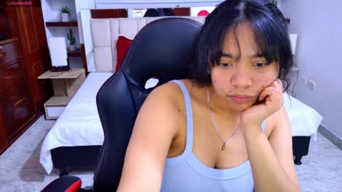 laurent online show from September 15, 2025, 3:06 am