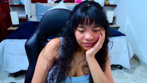 laurent online show from October 24, 2025, 3:25 am