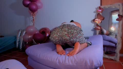 Snapshot of laurent_a chatting on January 8, 2025, 9:23 pm Lucie online show from January 8, 2025, 9:23 pm