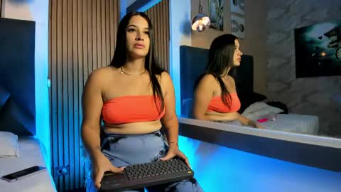 laurenthferrer online show from June 7, 2026, 10:08 am