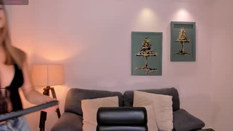 Laurent Rosse  online show from February 21, 2026, 8:10 pm