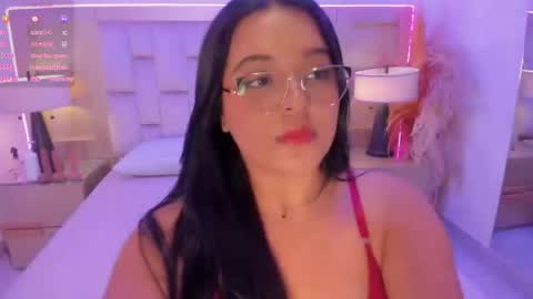 laurentt___ online show from July 14, 2026, 12:00 pm