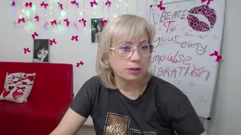 Lauren online show from March 23, 2026, 6:17 am