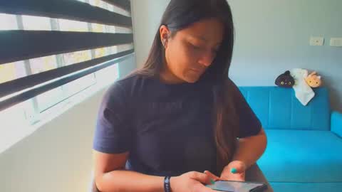 Lauri online show from September 25, 2025, 4:11 pm