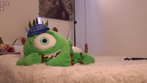 Snapshot of laurita_4 chatting on March 11, 2025, 4:40 pm laurita_4 online show from March 11, 2025, 4:40 pm