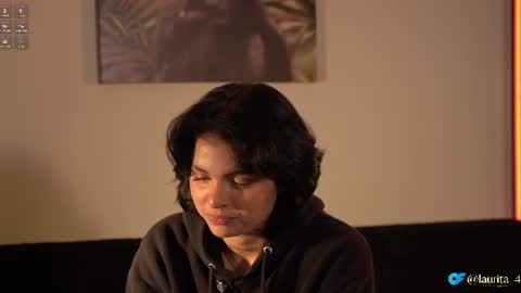 laurita_4 online show from July 10, 2026, 1:36 pm