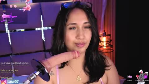 Lau Roberts online show from April 9, 2026, 6:19 am