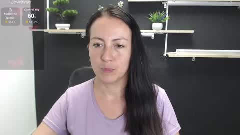 Laury  online show from June 2, 2026, 8:00 pm