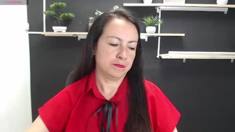 Laury  online show from June 17, 2026, 6:53 pm