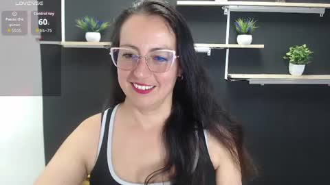Laury  online show from July 28, 2026, 6:20 pm