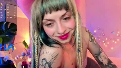 Melissa online show from March 25, 2026, 6:03 pm