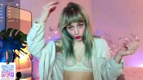 Melissa online show from April 17, 2026, 5:49 pm