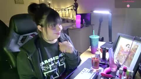 Lavenderrzz online show from January 31, 2026, 8:29 pm