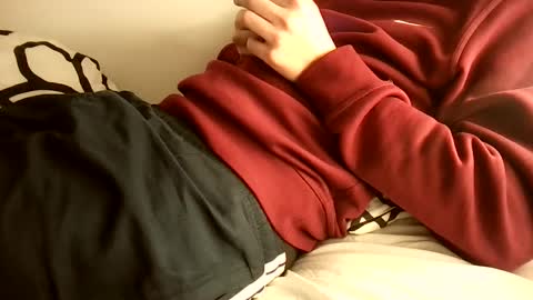 laveudos online show from February 16, 2025, 6:32 pm