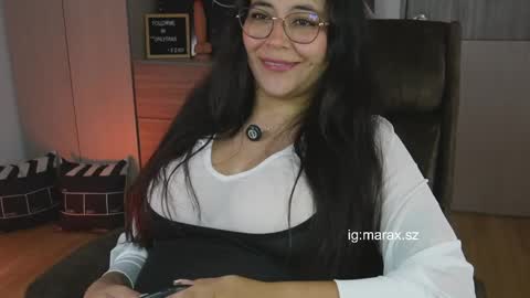 Mara online show from April 4, 2026, 2:03 pm