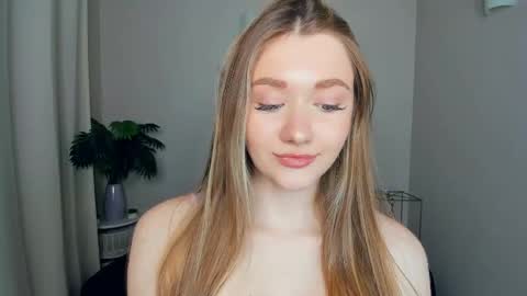 Snapshot of laviniahoutz chatting on May 29, 2026, 8:40 pm Jane online show from May 29, 2026, 8:40 pm