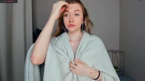 Snapshot of laviniahoutz chatting on June 26, 2026, 9:08 pm Jane online show from June 26, 2026, 9:08 pm